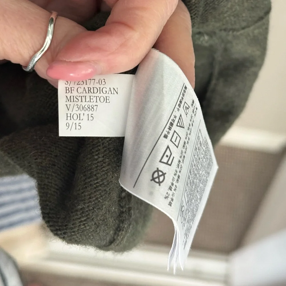 Banana Republic Cardigan XS - Picture 3 of 3